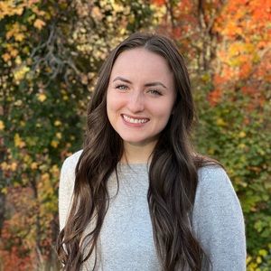 Meet your Posher, Kaylie